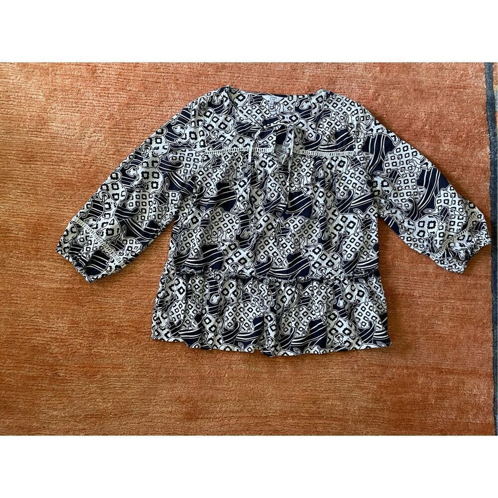 Free with purchase 🛍️Crown& Ivy tunic shirt S